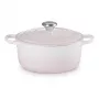 Litý kulatý hrnec Le Creuset Signature 24 cm shell pink