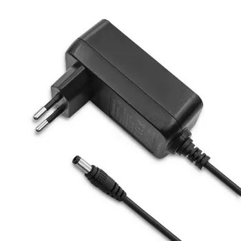 Qoltec napájecí adaptér 30W 15V 2A 5,5x2,5mm černý