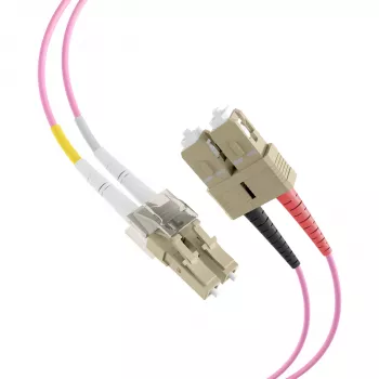 EFB Elektronik IPL-DF-LCUSCU-4-0050 duplexní optický patch kabel OM4 LC/SC 0,5 m aqua