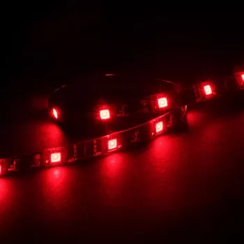Akasa Vegas M AK-LD05-50RD červený LED pásek pro vnitřní osvětlení PC skříně, 50 cm, magnetické upevnění, 4-pin Molex