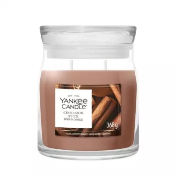 YANKEE CANDLE Scented Jar Candle Cinnamon Stick 623g