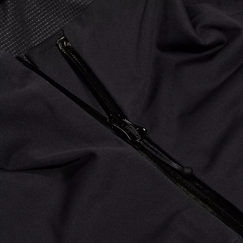 Softshellová bunda Berghaus Ridge-Roamer 3L černá