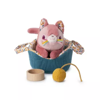 Sada plyšové hračky Lilliputiens Jeanne the Cat s košíkem a příslušenstvím, 12m+