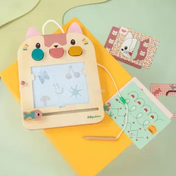 Dřevěná magnetická kreslicí tabule Lilliputiens – Jeanne kočka 18m+