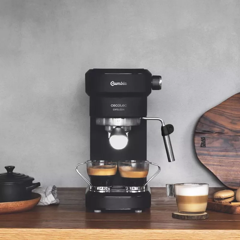 Espresso stroj Cecotec Cafelizzia 790 černý