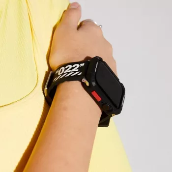 SKINARMA Kurono pouzdro pro Apple Watch Ultra 49 mm - černé