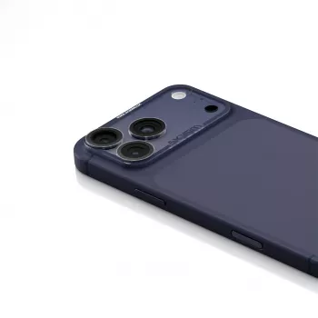 Skinarma Magma plně matný chránič objektivu fotoaparátu pro iPhone 17 Pro modrý