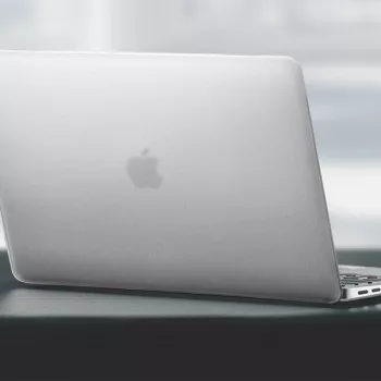Uniq MacBook Air 13 průhledné ochranné pouzdro (Combat Series)