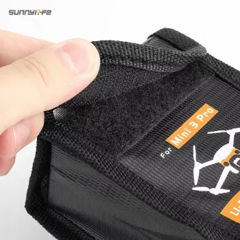Pouzdro na baterie SUNNYLIFE pro DJI Mini 3 Pro / Mini 4 Pro - pro 3 Li-Po baterie (černé)