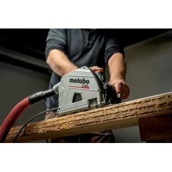 Okružní pila Metabo KT 66 BL 1200 W bezuhlíková 190 mm kotouč hloubka řezu 66 mm v kufru