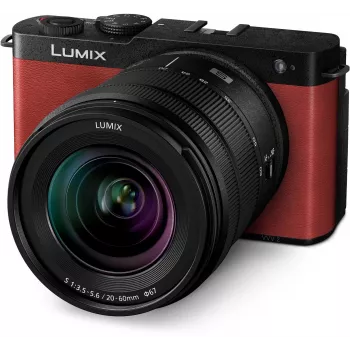 Panasonic Lumix DC-S9 full-frame mirrorless camera with Lumix S 20-60mm f/3.5-5.6 lens, crimson red (DC-S9KE-R)