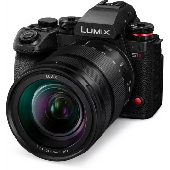 Panasonic Lumix DC-S1 II camera with 24-105mm lens kit (DC-S1M2ME)