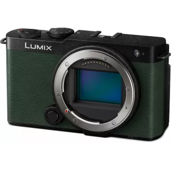 Panasonic Lumix DC-S9E-G Full-Frame Mirrorless Camera with 24.2MP CMOS Sensor, 5-Axis IBIS, 6K Video, L-Mount, Dark Olive
