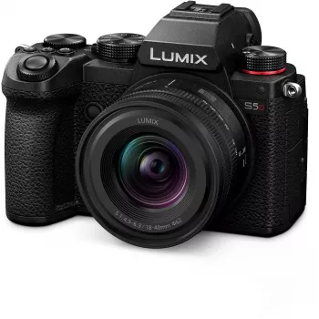 Panasonic Lumix DC-S5D camera with 18-40mm lens kit (DC-S5DNE-K)
