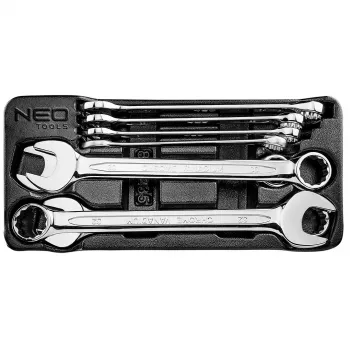 NEO TOOLS sada kombinovaných klíčů 20-32 mm, 8 ks, pěnová vložka