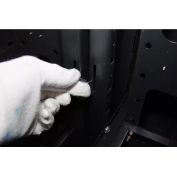 DSIT DS-MS01 sada pro spojování serverových rozvaděčů – černá ocel, spojovací sada pro 19