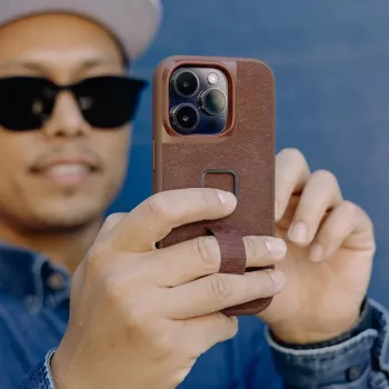 Pouzdro se smyčkou Peak Design Mobile Everyday Loop Case V2 pro Apple iPhone 15 Pro Max, redwood (M-LC-BL-RD-2)