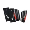 Chrániče holení Nike Mercurial Lite SuperLock, černé, DN3609 010, velikost M