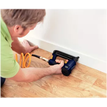 Úzké spony RAPID TOOLS typ 606 30 mm pozinkovaná ocel pryskyřicí potažená 1000 ks 40109532