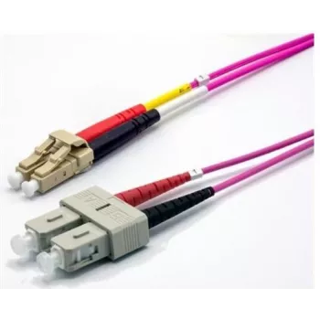 Duplexní optický propojovací kabel OM4 EKIVALAN LC/SC, 50/125 µm, heather violet, 5 m COZOM4DCLC2SE0050A