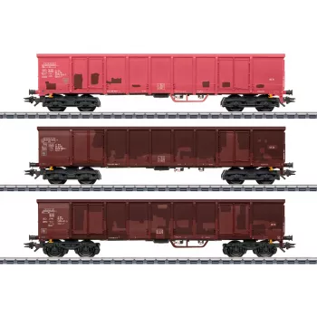Vůz s klanicemi a nákladem dřeva Märklin 047188 H0, epocha IV DB, 3kolejnicový AC