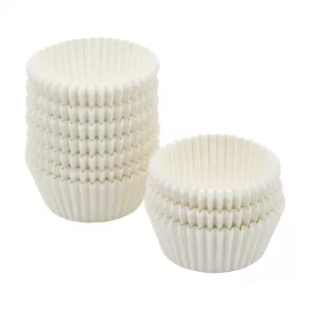 Formičky na muffiny a cupcakes FACKELMANN 21615, tukuvzdorný pečicí papír, bílé, průměr 5,0 cm, 250 ks