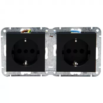 HEINRICH KOPP HK07 KombiQuick 2-Way Horizontal Flush-Mounted Socket Outlet with Child Protection, Black 133850006