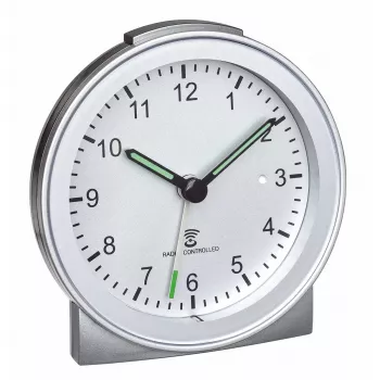Rádiový analogový budík TFA Dostmann 60.1517.54 stříbrný