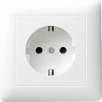 Zásuvka GIRA Standard 55 Schuko s plnou deskou, čistě bílá hedvábně matná (0440 27)