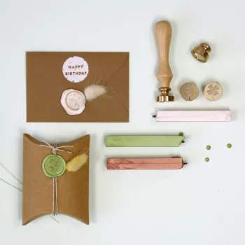 ARTOZ Sealing Wax Sticks Light Green 2 pcs. (137605-44)