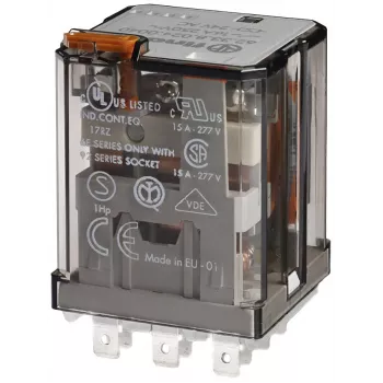 Patice relé Finder 62.33.9.024.4300 24 V DC 16 A 3 CO s LED a diodou