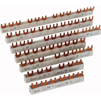 Předem zapojená distribuční skupina Eaton EVG-3PHAS/N/5MODUL/LS, 3fázová + nulový vodič, 5 modulů, červená 215659