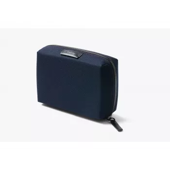 Pouzdro na techniku Bellroy Tech Kit Compact, navy