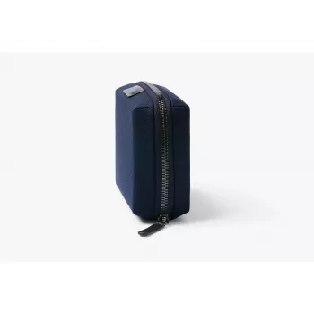 Pouzdro na techniku Bellroy Tech Kit Compact, navy